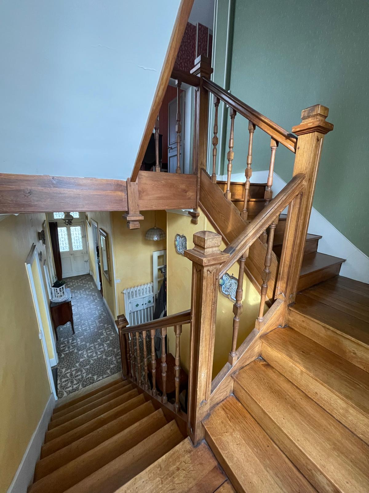 Jolie maison de Famille 1930’s avec beau parc arboré