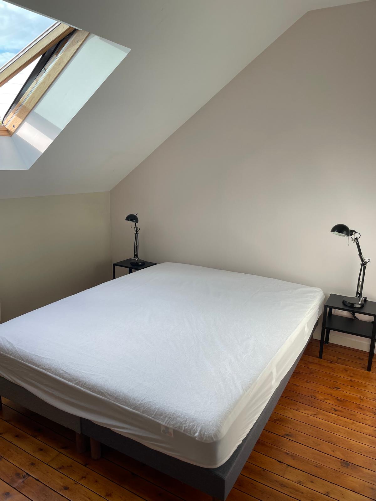 BOURGES QUARTIER SERAUCOURT – Agréable maison rénovée avec terrasse et jardin