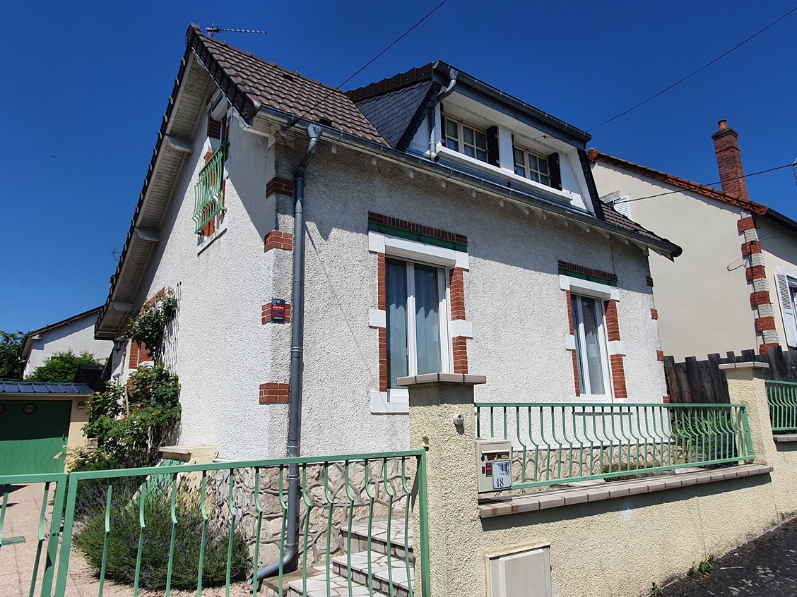 Saint-Doulchard – Maison style 1930&rsquo;s avec jardin et garage - Image principale