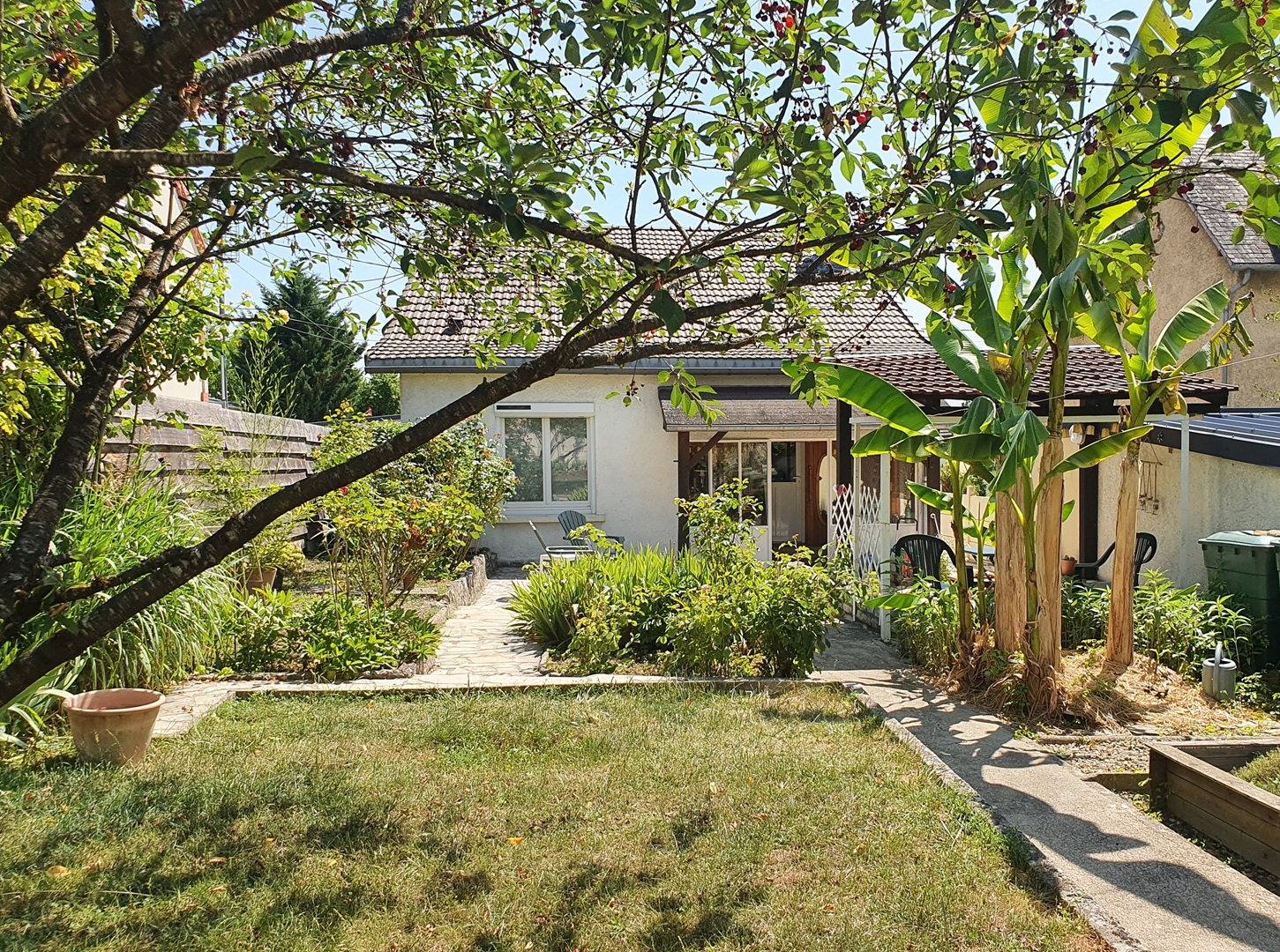 Saint-Doulchard – Maison style 1930&rsquo;s avec jardin et garage