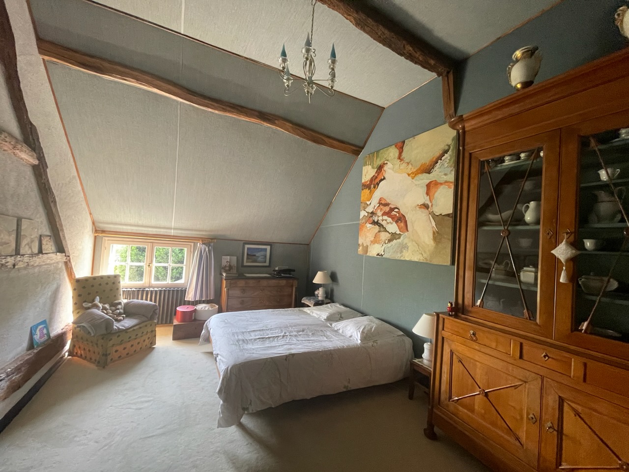 Beaucoup de charme, maison de campagne située entre BOURGES et SANCERRE