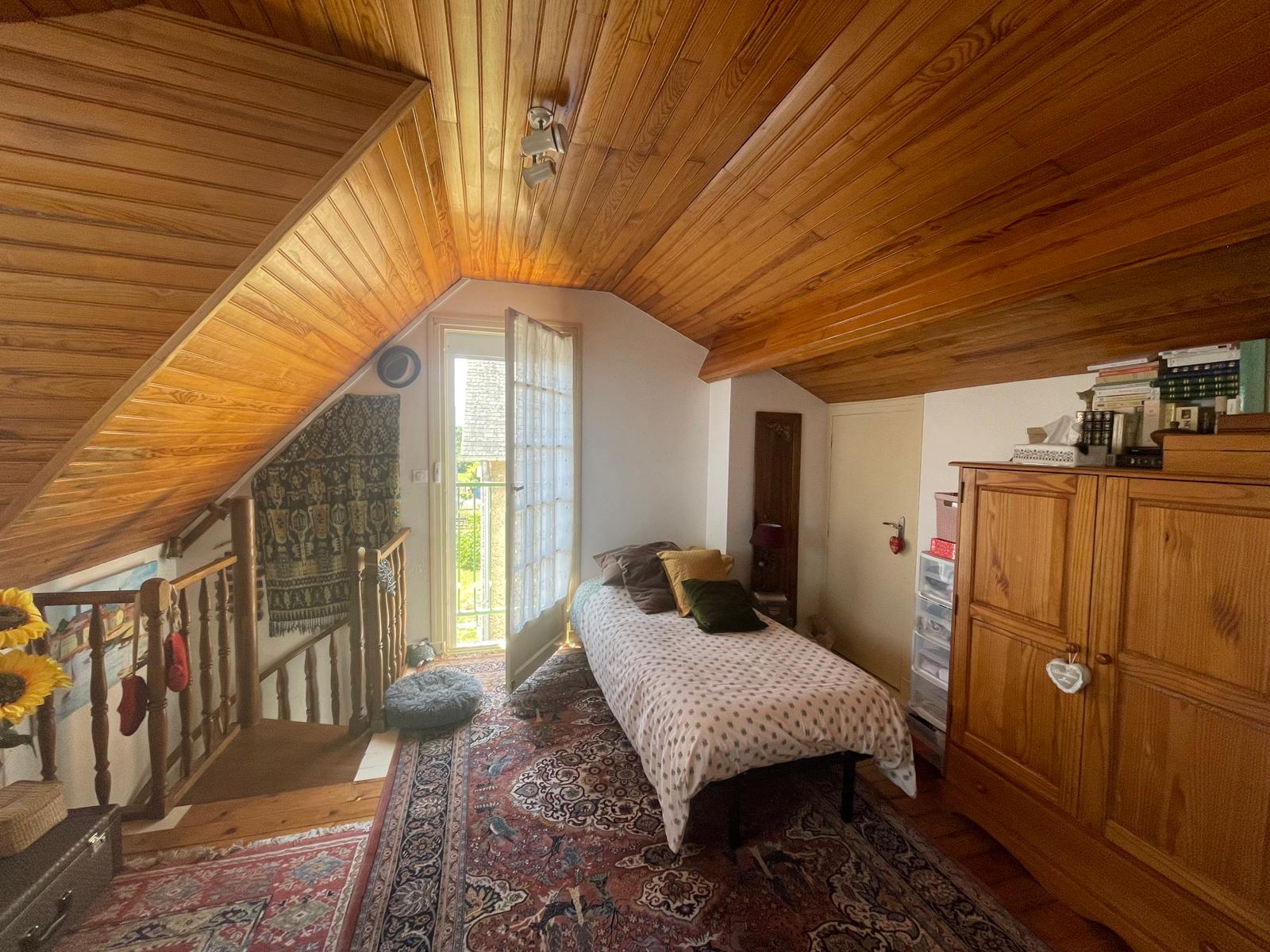 Saint-Doulchard – Maison style 1930&rsquo;s avec jardin et garage