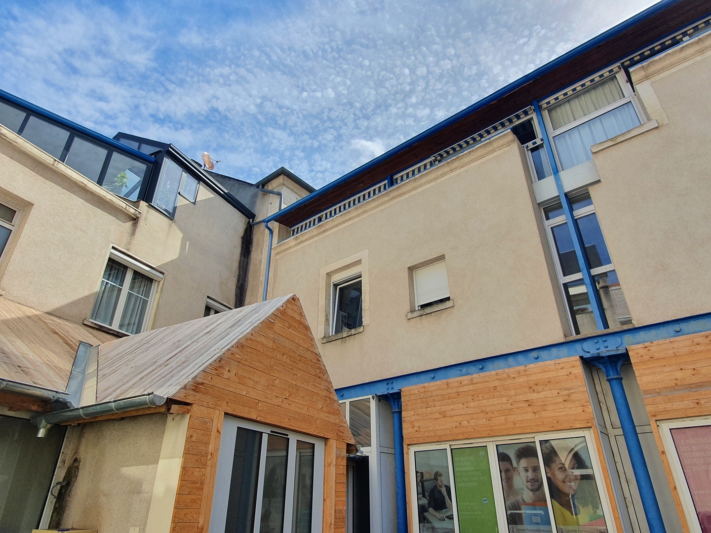 Hyper Centre – Appartement livré clés en mains dans une partie d’immeuble réhabilité avec terrasse