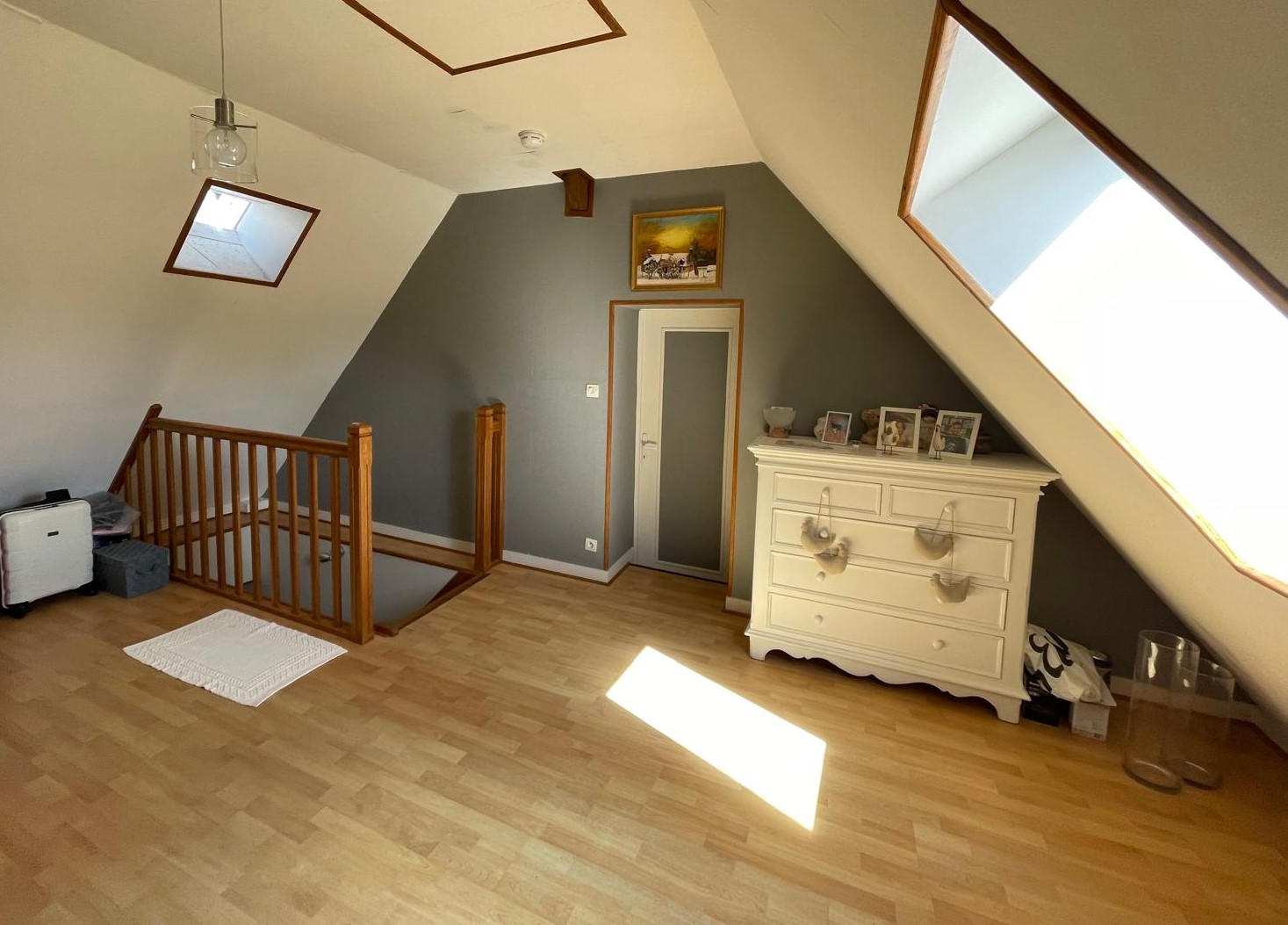 Jolie longère rénovée située dans un petit village à l’entrée de Bourges