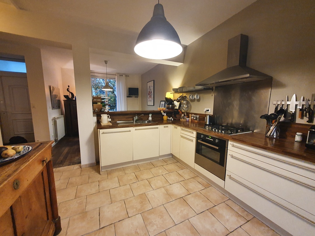 Bourges Secteur Avenue de Saint Amand – Mazières, agréable maison de style 1940&rsquo;s offrant env 103 m² habitable