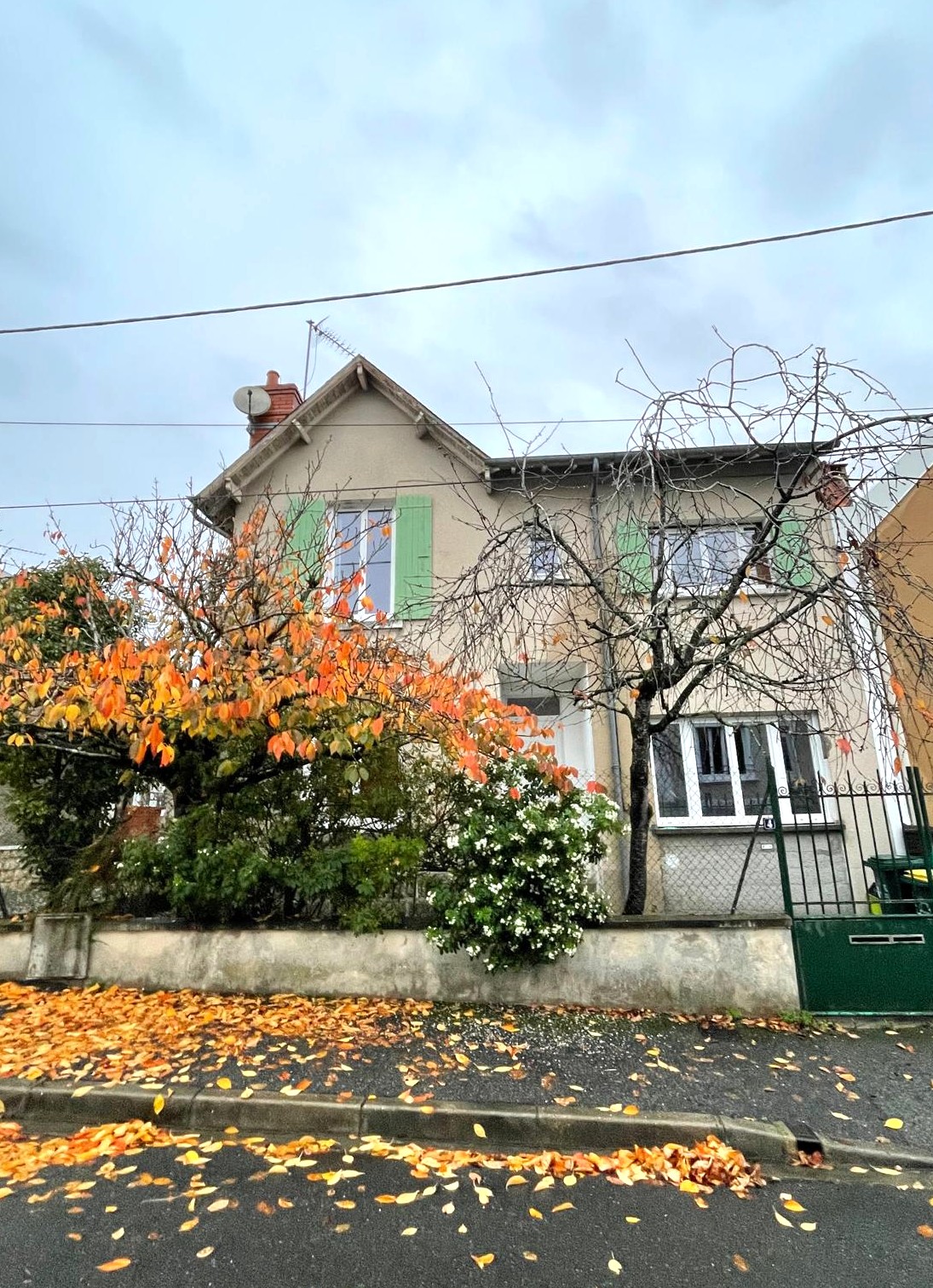 Bourges Secteur Avenue de Saint Amand – Mazières, agréable maison de style 1940&rsquo;s offrant env 103 m² habitable