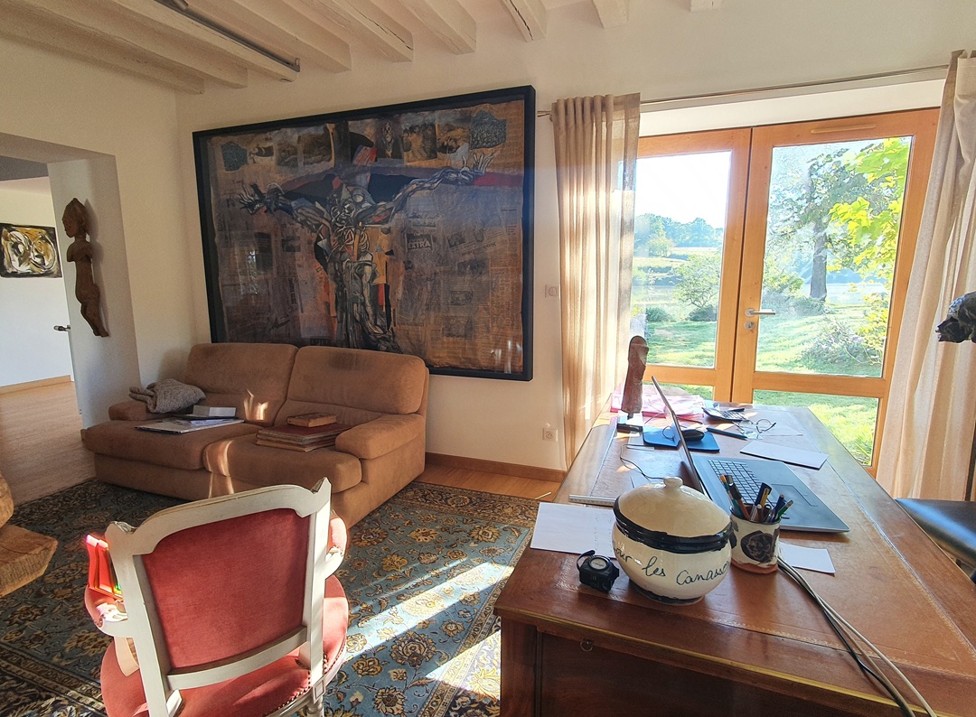 Propriété d&rsquo;exception située à 20 minutes de Bourges avec pâtures et étang