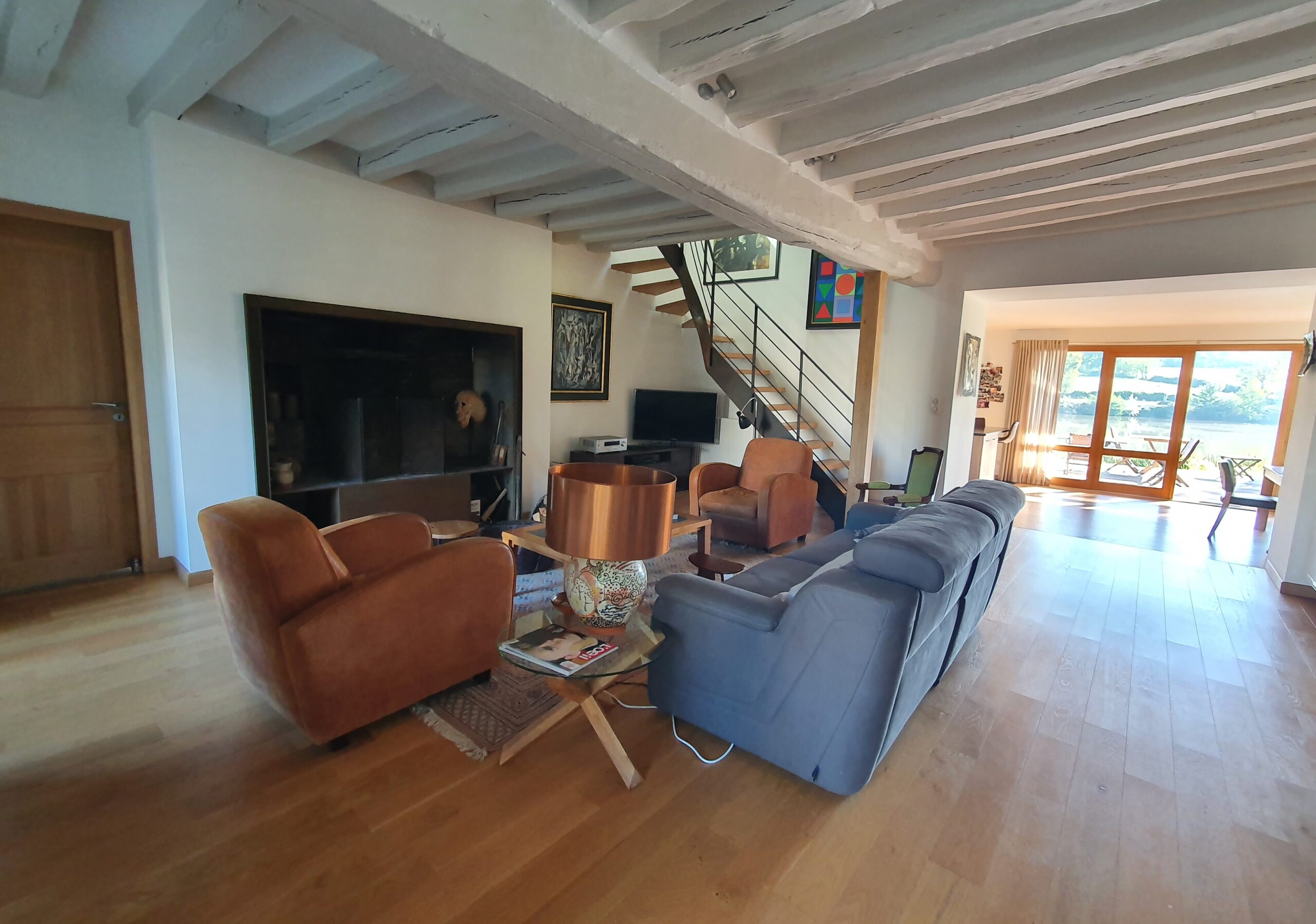 Propriété d&rsquo;exception située à 20 minutes de Bourges avec pâtures et étang