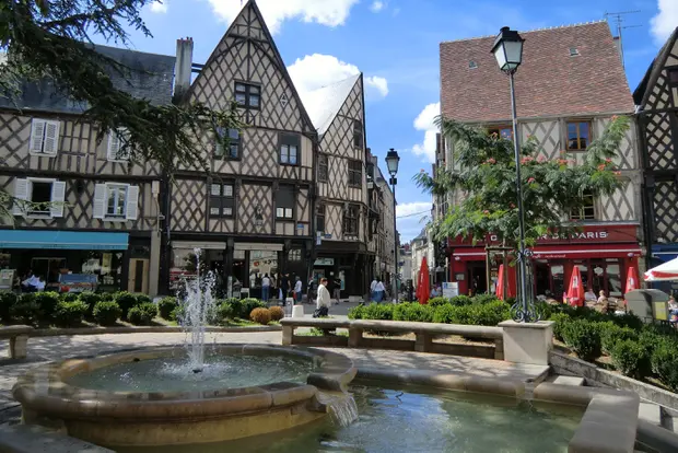 Studio, programme neuf « Le Carré Voltaire » en plein centre ville de BOURGES
