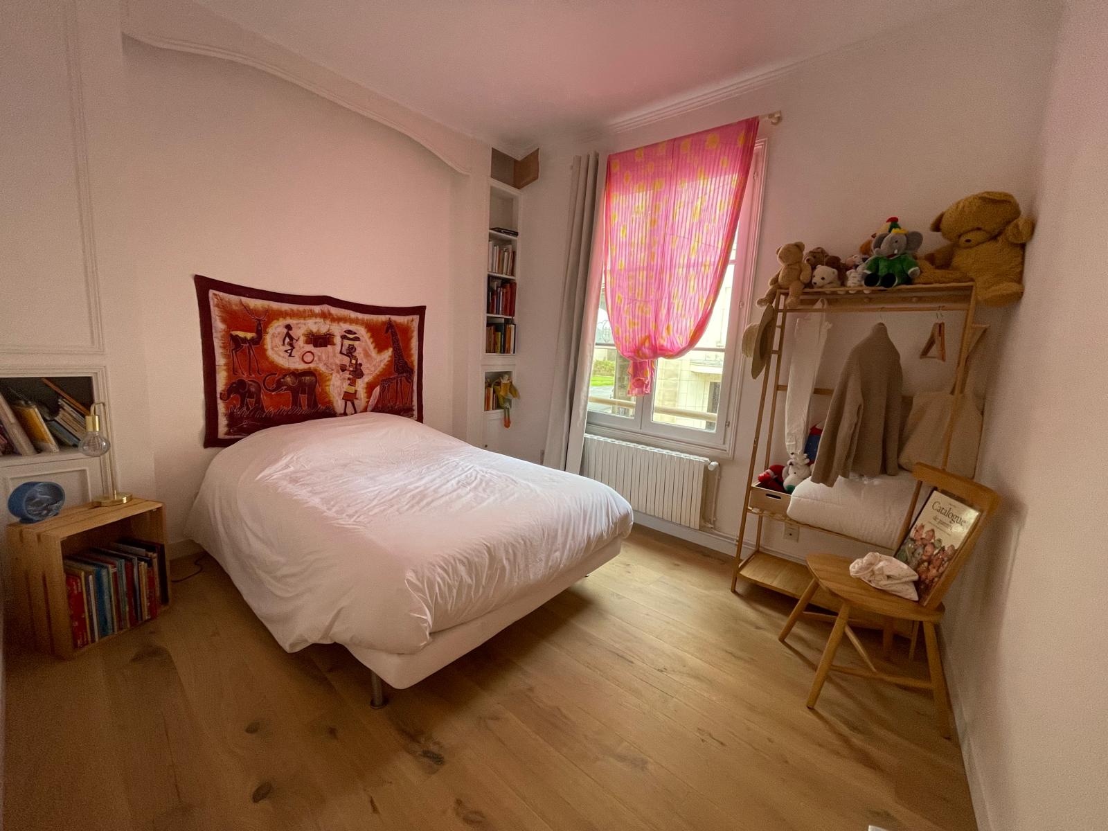 Bourges Centre – Bel appartement rénové offrant 91.90m² Loi Carrez
