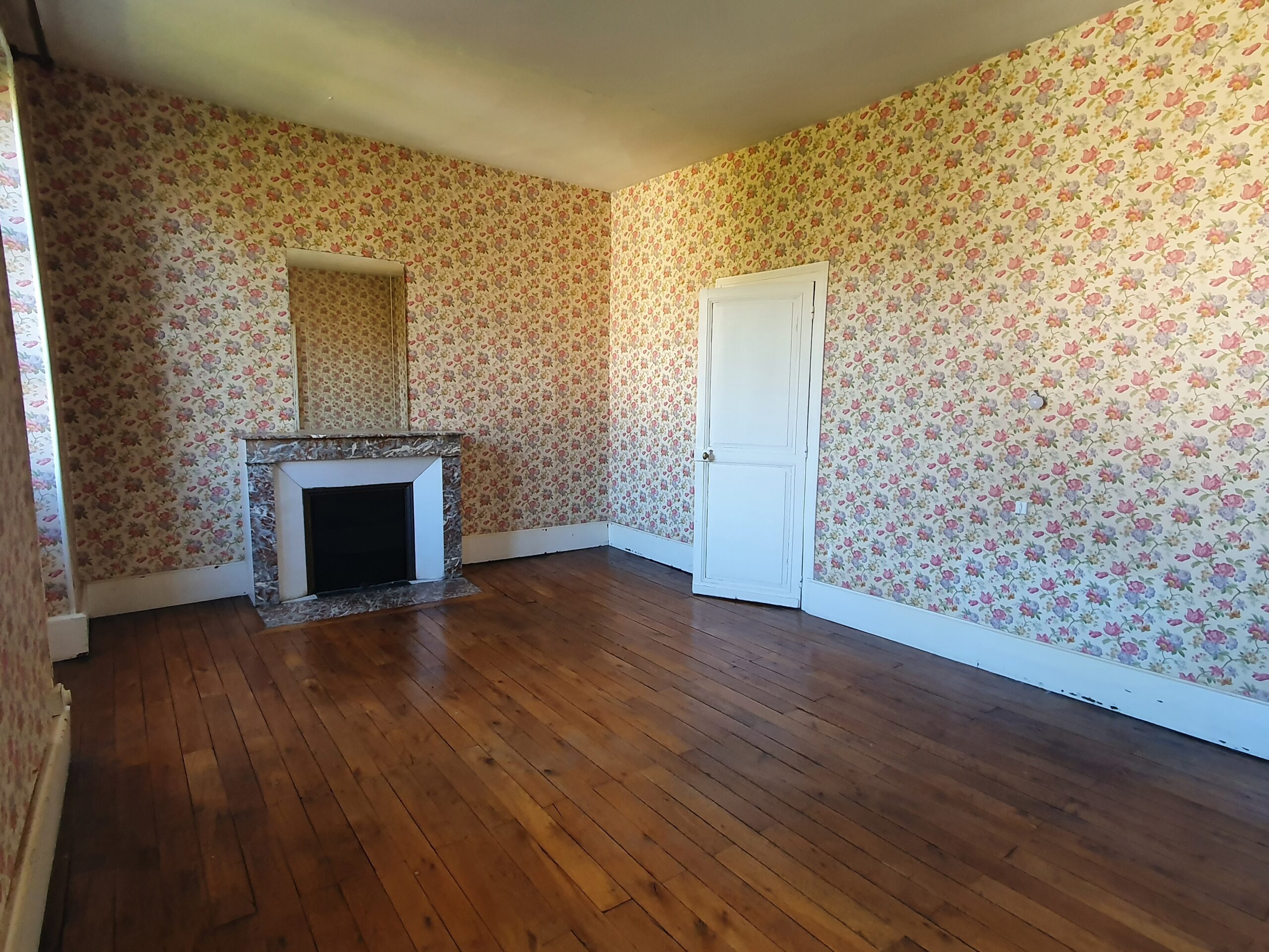Secteur Séraucourt / Baffier – Belle maison de Famille avec jardin et dépendances
