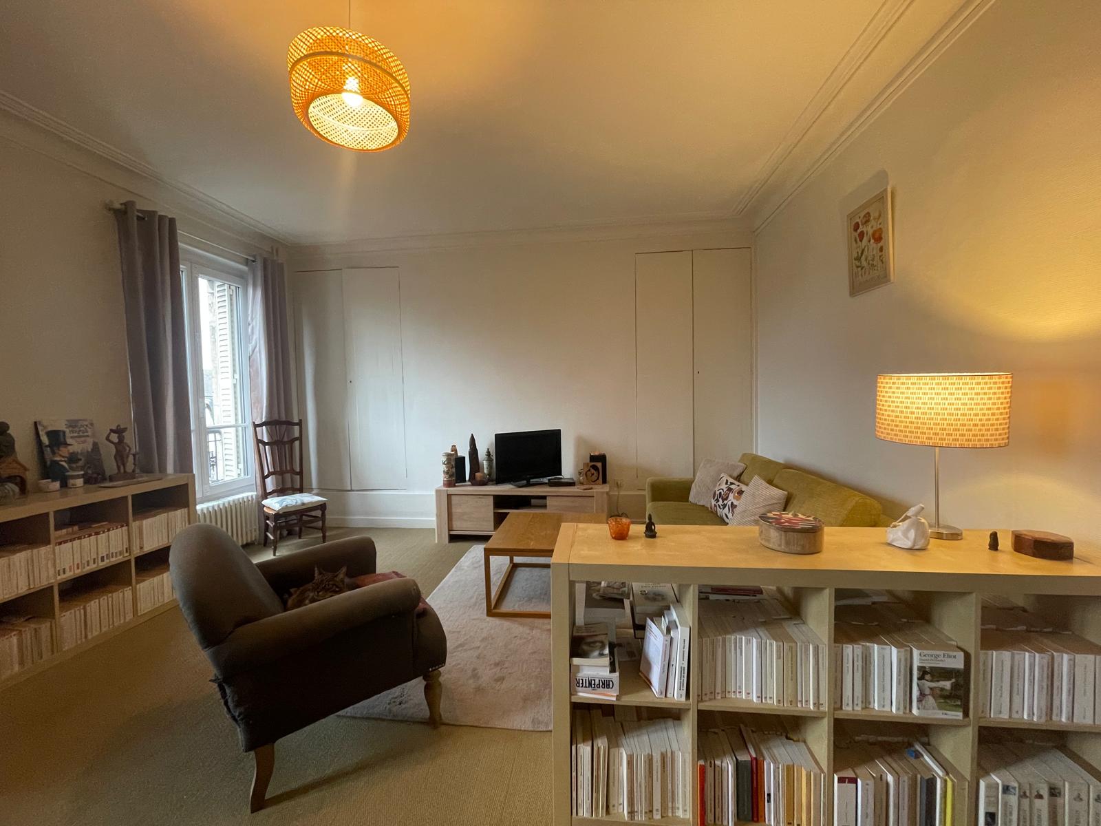 Bourges Cathédrale – Bel appartement T5 offrant 103.93m² Carrez