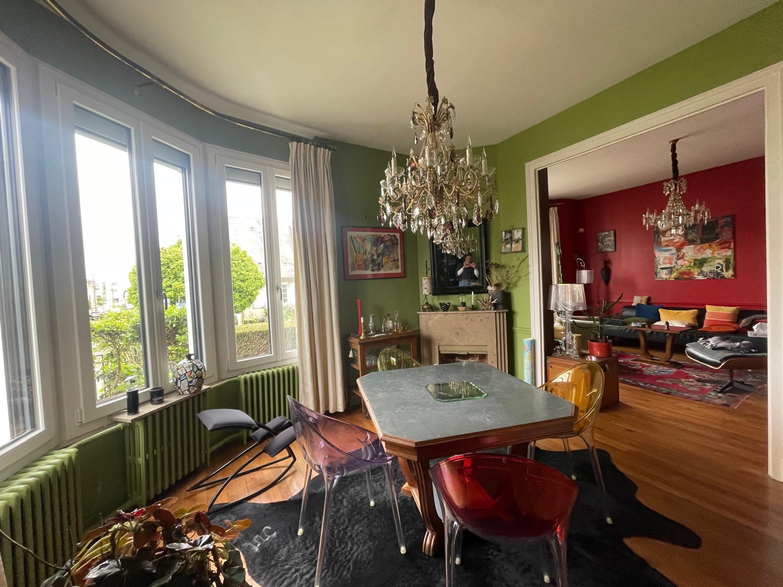 Jolie maison de famille située quartier Saint Henri