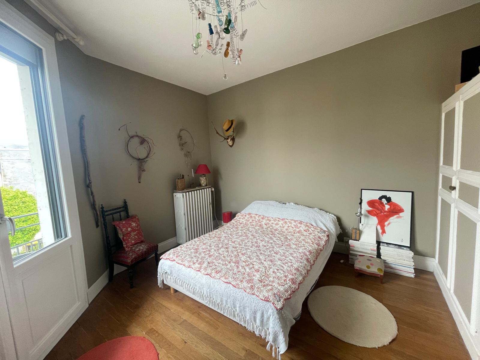 Jolie maison de famille située quartier Saint Henri