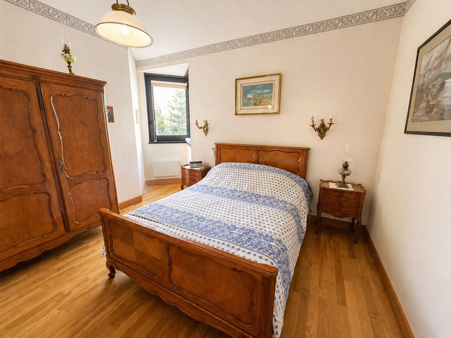 Magnifique appartement type 6 avec vue panoramique bénéficiant d&rsquo;un garage, situé dans le centre historique de Bourges