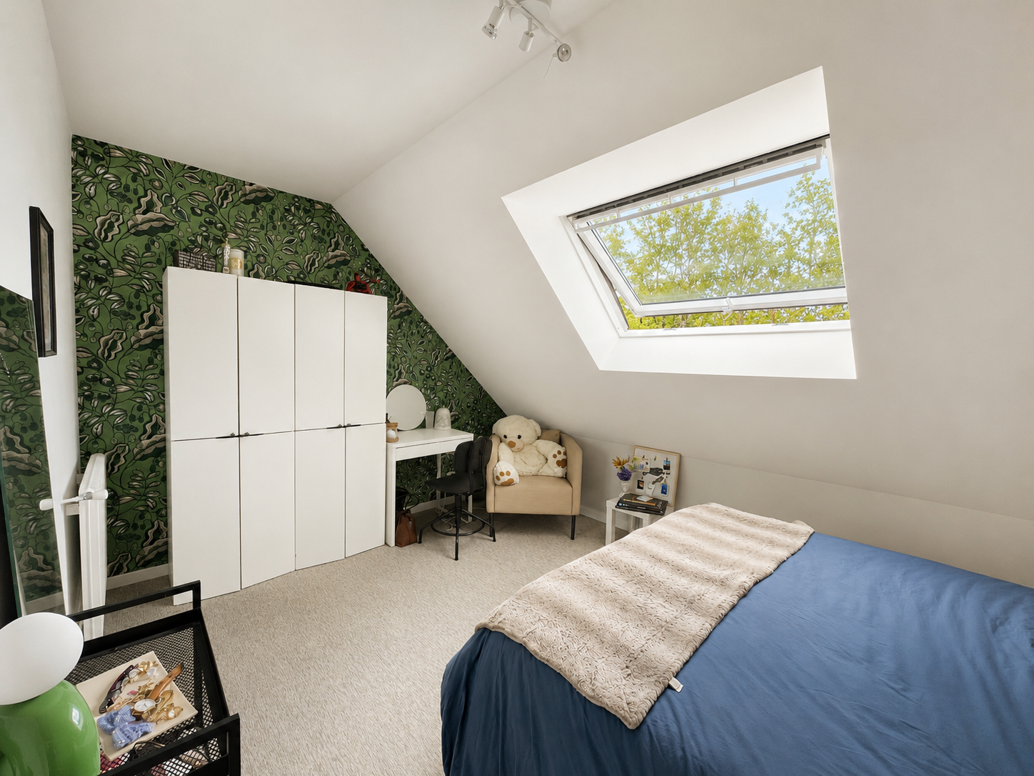 Charmante maison de famille sur 160 m² avec piscine, rénovée avec goût située dans un environnement boisé