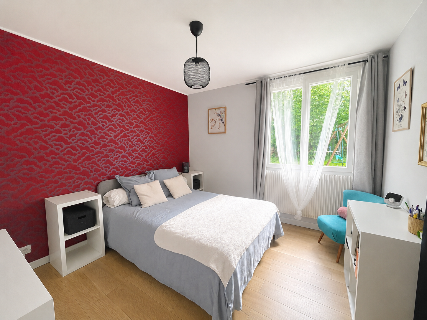 Charmante maison de famille sur 160 m² avec piscine, rénovée avec goût située dans un environnement boisé