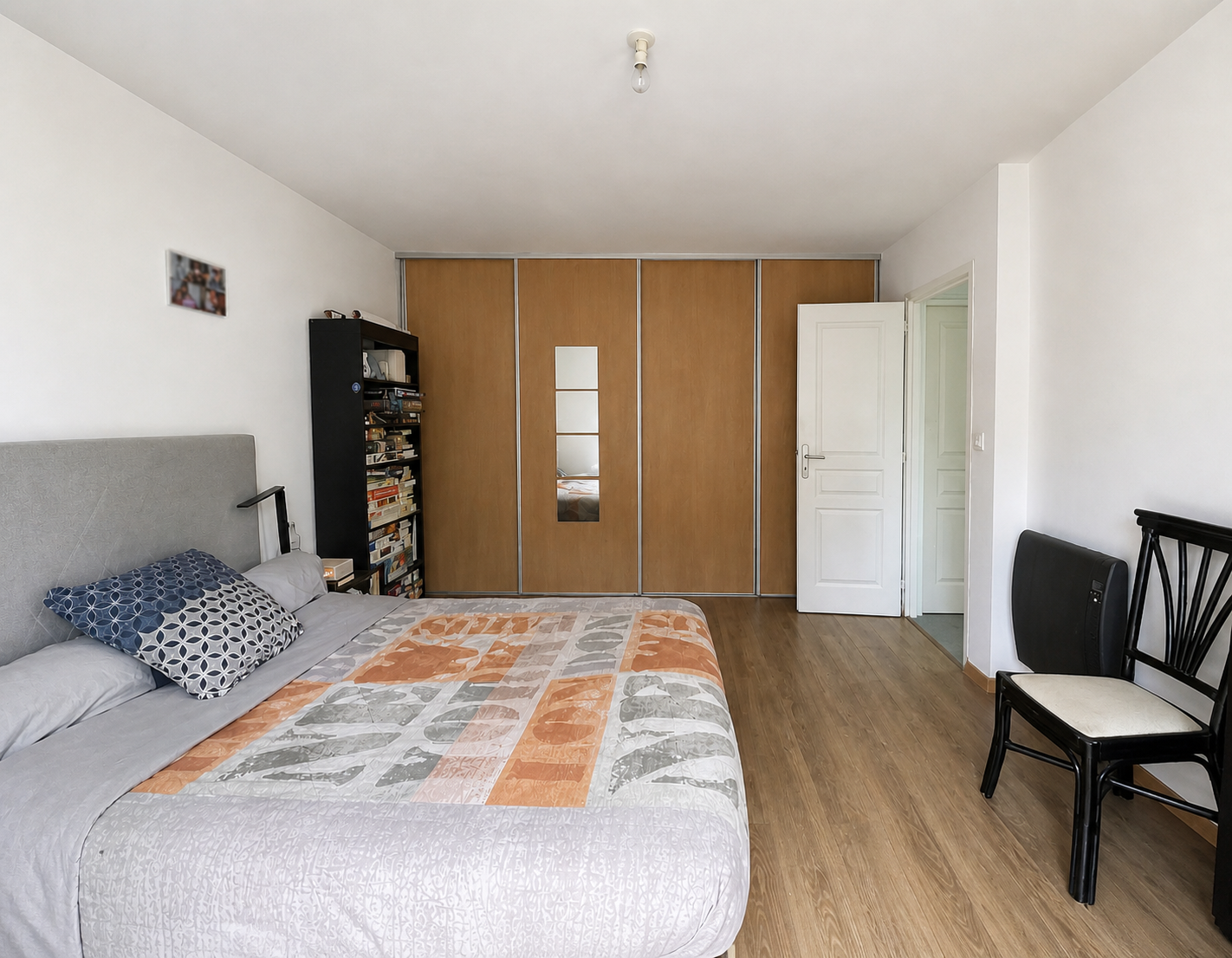 Secteur Hôpital – Maison récente atypique offrant 120m² avec terrasse et jardin