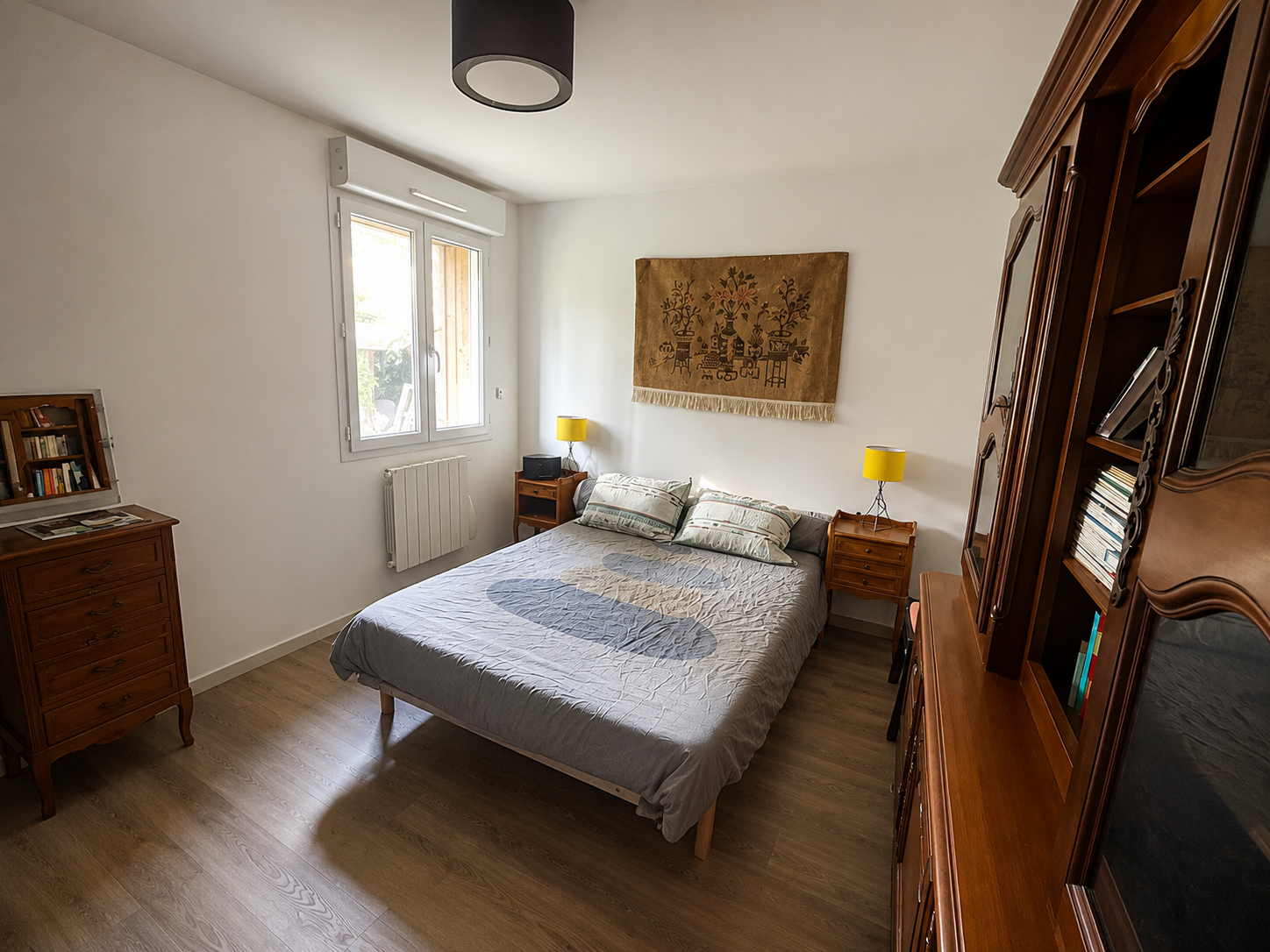 Secteur Hôpital – Maison récente atypique offrant 120m² avec terrasse et jardin