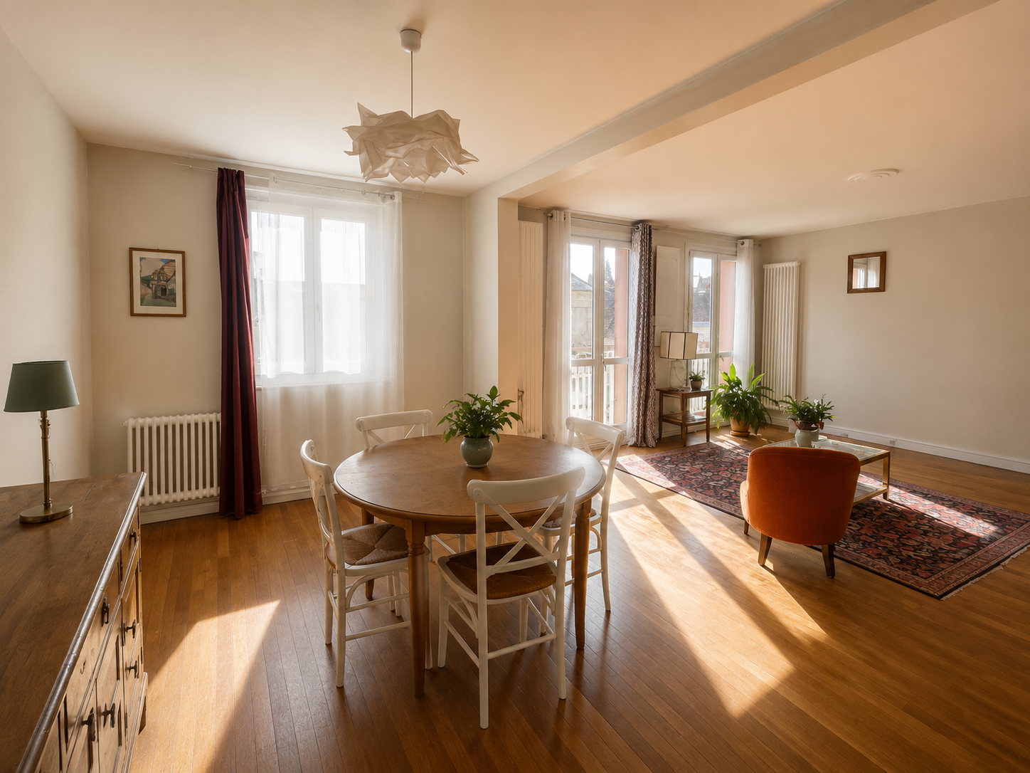 Centre Ville – Appartement offrant 139m² Carrez avec garage privatif
