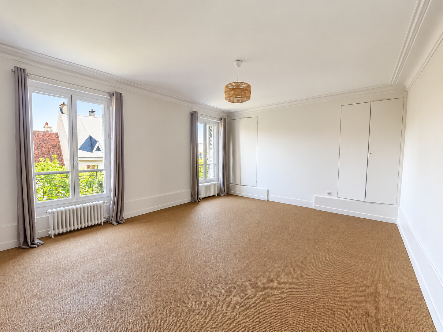 Bourges vue Cathédrale – Bel appartement T5 offrant 103.93m² Carrez