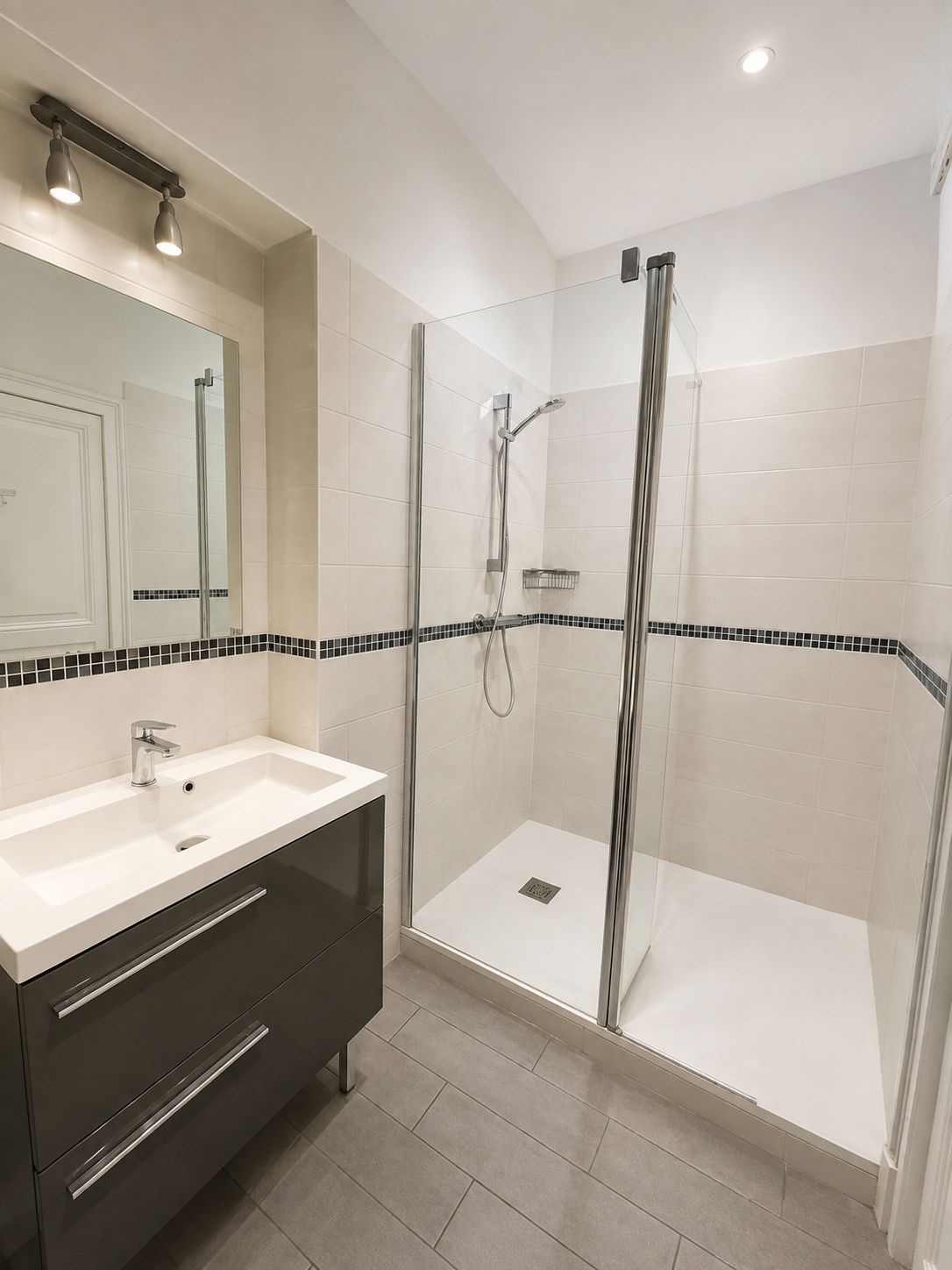 Bourges vue Cathédrale – Bel appartement T5 offrant 103.93m² Carrez