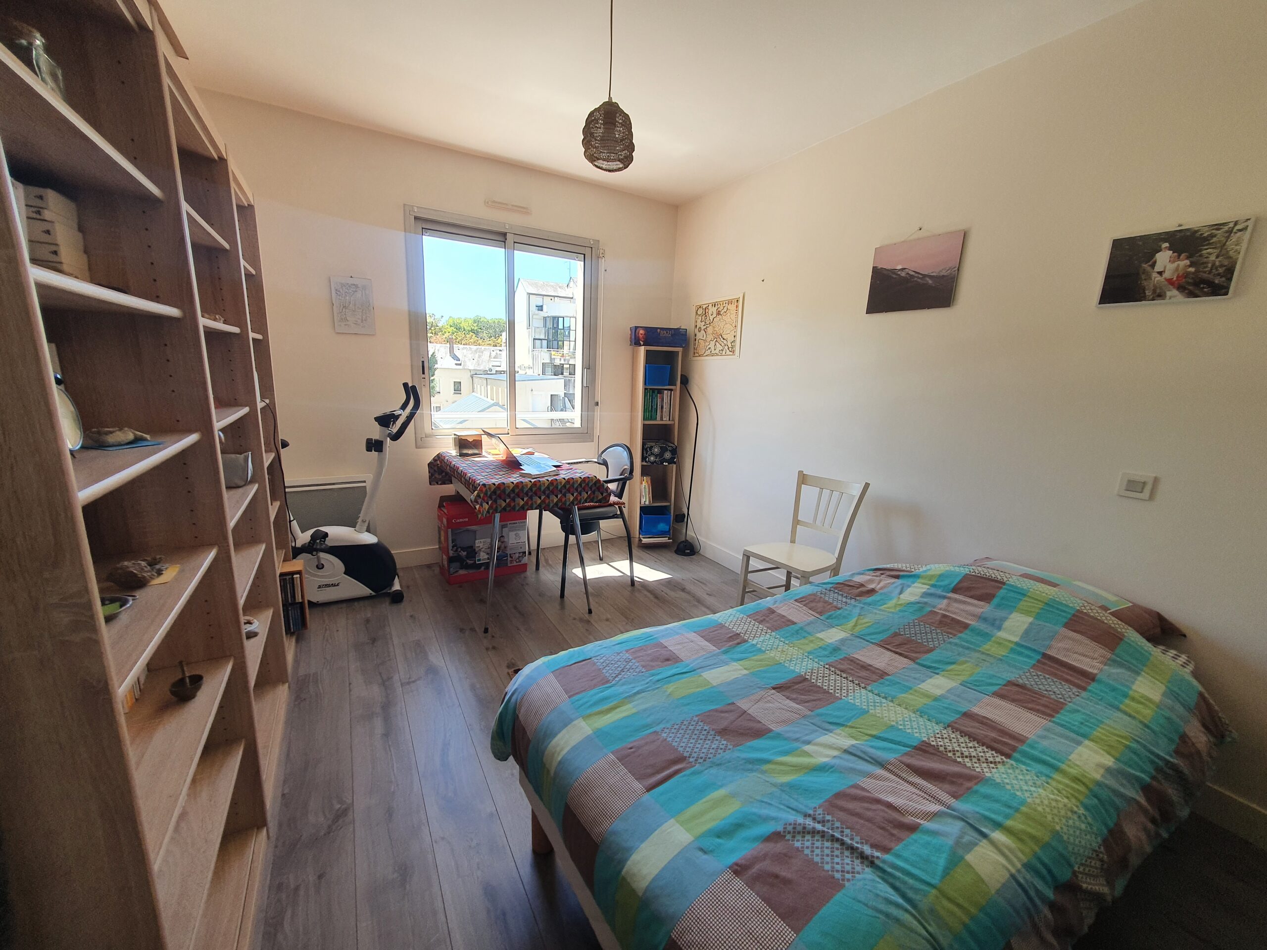 Baffier-Marronniers – Bel appartement rénové avec terrasse et stationnement privatif