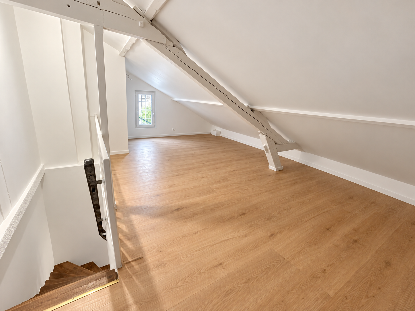 Bourges Centre – Maison de ville rénovée offrant 83m² habitables