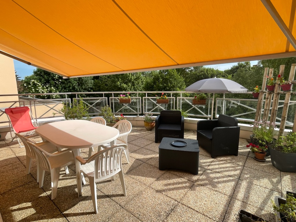 Baffier-Marronniers – Bel appartement rénové avec terrasse et stationnement privatif - Image principale